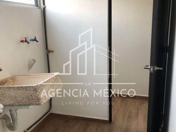 Renta Townhouse Bosque Esmeralda