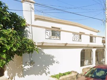 Venta de propiedad en Calle Oriente N. 62 Colonia: Nuevo Amanecer  Alcaldía / Mpio: Heroica Matamoros  Ciudad: Tamaulipas   C.P.: 87315