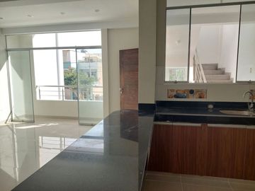 ACOGEDOR DEPARTAMENTO DE ESTRENO -2DO -PISO-  MIRAFLORES COUNTRY CLUB PIURA