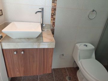 ACOGEDOR DEPARTAMENTO DE ESTRENO -2DO -PISO-  MIRAFLORES COUNTRY CLUB PIURA