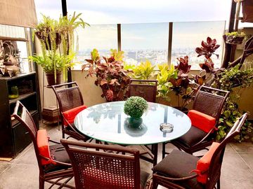 VENDO DUPLEX EN CASUARINAS - SURCO