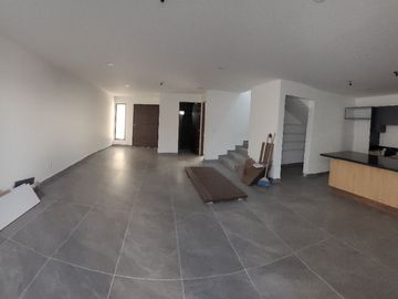 CASA EN VENTA EN SIERRA NOGAL, LEÓN, GTO.