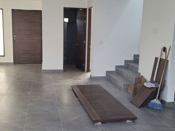 CASA EN VENTA EN SIERRA NOGAL, LEÓN, GTO.