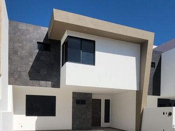 CASA EN VENTA EN SIERRA NOGAL, LEÓN, GTO.
