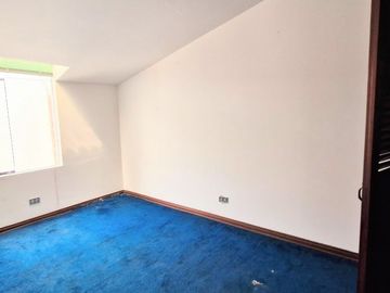 VENDO, Casa ideal para familia grande. 5dorm. 468mts. Los Cipreses 111, Casuarinas Sur – Surco