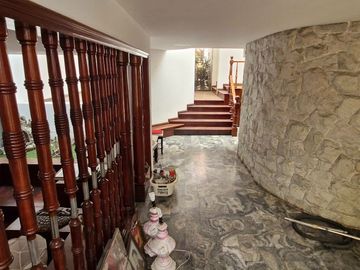 VENDO, Casa ideal para familia grande. 5dorm. 468mts. Los Cipreses 111, Casuarinas Sur – Surco