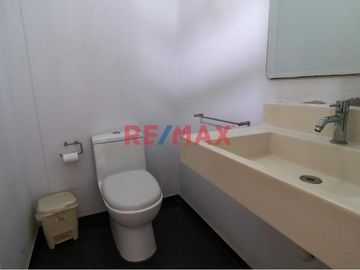 Venta De Acogedor Departamento En 4To Piso En Barranco