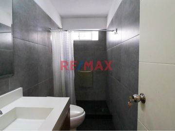 Venta De Acogedor Departamento En 4To Piso En Barranco