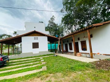 Casa campestre en Venta. Nautica Resort. Sopetrán Antioquia