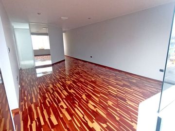 ¡Departamento En Venta En El Corazón De Magdalena Del Mar!