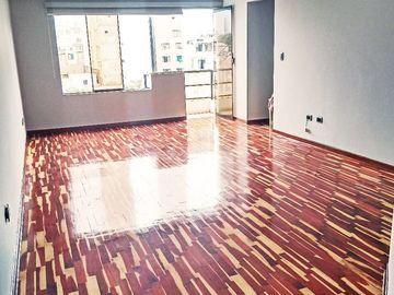 ¡Departamento En Venta En El Corazón De Magdalena Del Mar!