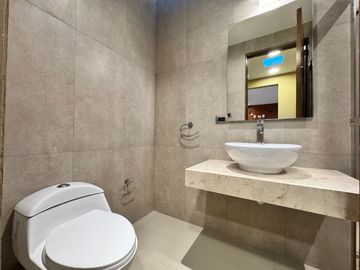 Casa en Venta en Villa Magna con 4 recamaras y Roof garden amplio.