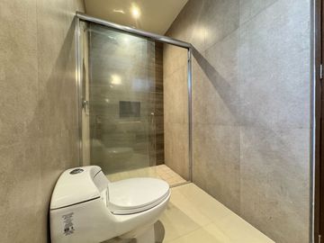 Casa en Venta en Villa Magna con 4 recamaras y Roof garden amplio.