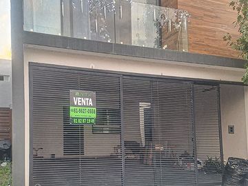 Casa en Venta en Privadas Anáhuac Sector Irlandés