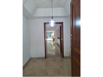 VENDO  CASA EN SANTA RITA ESPECTACULAR ALG