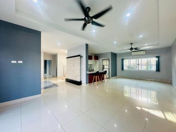 For sale, pool villa near Mab Prachan Reservoir, near an international school, special price Mab Prachan, Pattaya City