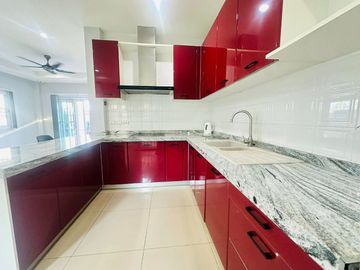 For sale, pool villa near Mab Prachan Reservoir, near an international school, special price Mab Prachan, Pattaya City