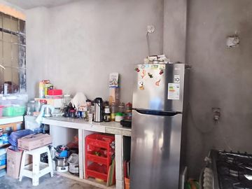 SE VENDE CASA DENTRO DEL CENTRO COMERCIAL ICA SUR - FRENTE AL MERCADO SANTO DOMINGO - ICA