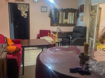 propiedad en venta sobre importante avenida y en esquina.