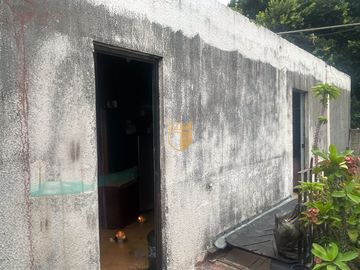 propiedad en venta sobre importante avenida y en esquina.