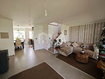 CASA 3 HABITACIONES, 3 BAÑOS EN CONDOMINIO CERRADO