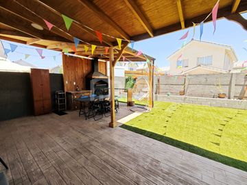 CASA 3 HABITACIONES, 3 BAÑOS EN CONDOMINIO CERRADO