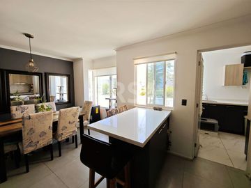 CASA 3 HABITACIONES, 3 BAÑOS EN CONDOMINIO CERRADO