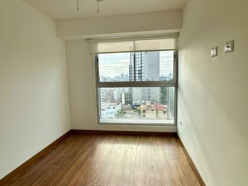 VENTA EXCLUSIVO DPTO EN LINCE LIMITE CON SAN ISIDRO