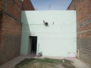 CASA EN VENTA COLONIA FRANCISCO SILVA ROMERO EN SAN PEDRO TLAQUEPAQUE