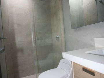 Oportunidad por Viaje! Hermosa Casa de Venta en Tumbaco