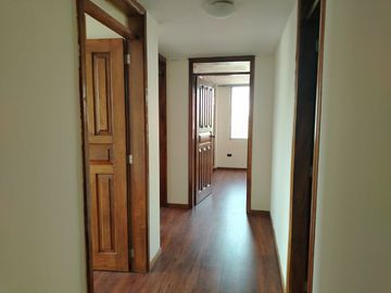 Venta Departamento de 3 Dormitorios en el Norte de Quito: ¡Espacio, Confort y Ubicación Perfecta!