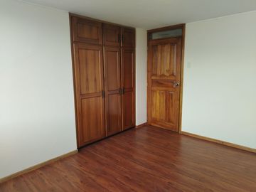 Venta Departamento de 3 Dormitorios en el Norte de Quito: ¡Espacio, Confort y Ubicación Perfecta!