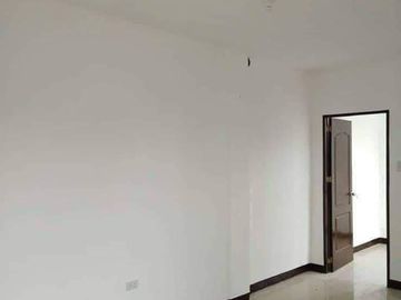 INCOME GENERATING 4-STOREY APARTMENT FOR SALE in Cebu