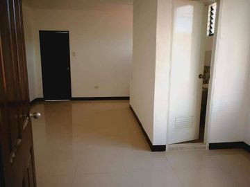 INCOME GENERATING 4-STOREY APARTMENT FOR SALE in Cebu