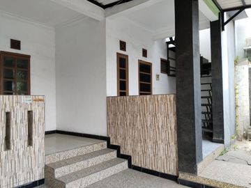 Rumah dijual Japos Raya Jurang Mangu Pondok Aren Ciledug bisa untuk usaha