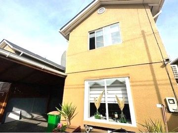 VENTA Buin Oriente, Hermosa Casa