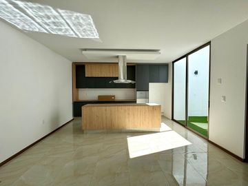 Preciosa casa residencial al sur de pachuca a 3 min de plaza Explanada