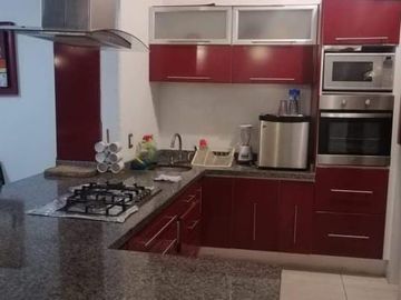 OPORTUNIDAD vendo casa sola en Priv. 3 Rec  gran alberca bw independiente