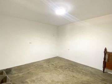 Se Vende Casa De 3 Pisos En San Juan De Miraflores