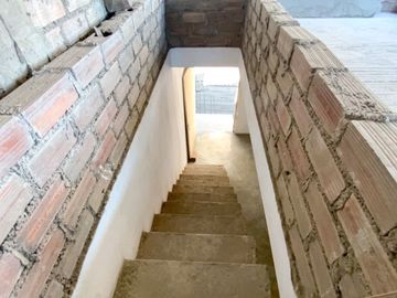Se Vende Casa De 3 Pisos En San Juan De Miraflores