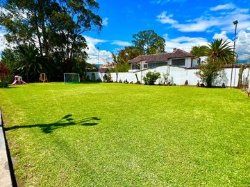 Se Vende Casa Independiente Valle de Los Chillos
