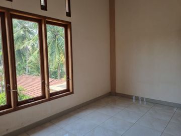 Rumah Mewah 2 Lantai Harga Murah Dengan Tanah Super Luas