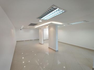 LOCAL COMERCIAL EN VENTA 59,11M2