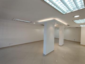 LOCAL COMERCIAL EN VENTA 59,11M2