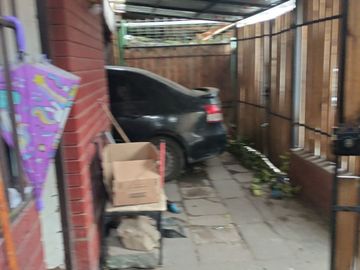 CASA EN COMUNA DE RENCA PASAJE CLIO A PASOS DE AUTOPISTA Y CUADRAS NUEVA LINEA 7 METRO