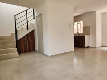 SE VENDE CASA EQUIPADA EN HIDALGO