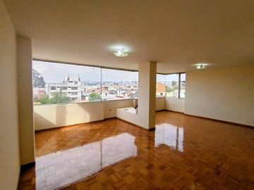 Venta Departamento de 3 d. en el Corazón del Norte de Quito ¡Amplitud y Ubicación Perfecta!