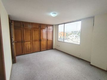 Venta Departamento de 3 d. en el Corazón del Norte de Quito ¡Amplitud y Ubicación Perfecta!