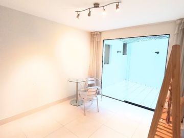 VENDO, Lindo Dpto. de 136 m2, 3 dorm., Primer Piso en Calle Don Diego de Día 471, Surco.