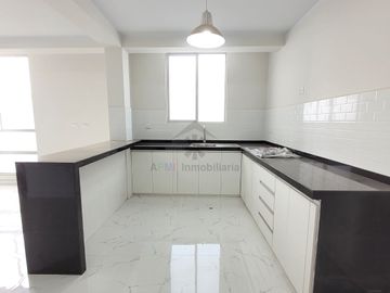 VENTA DE DEPARTAMENTOS MODERNOS Y AMPLIOS CERCA DE LA UNIVERSIDAD SIPÁN